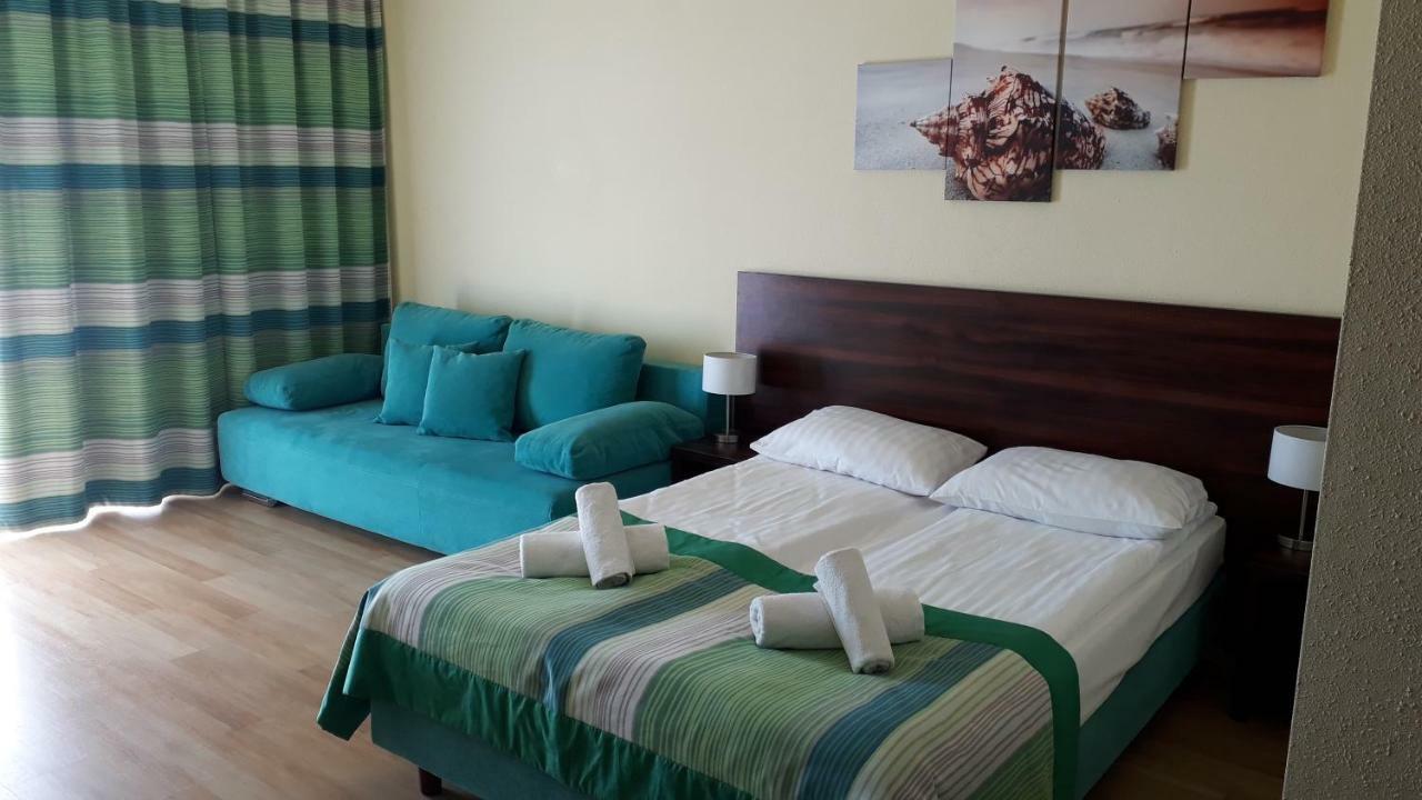 D.n. Center Homestay *